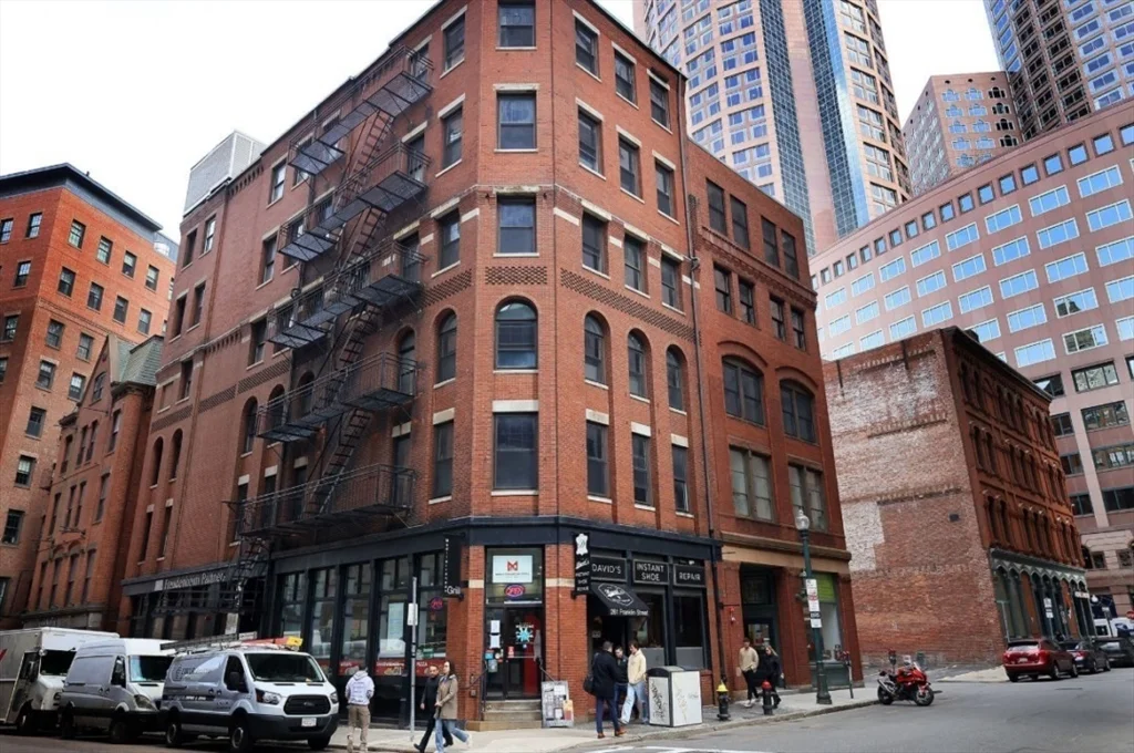 281 Franklin St, Boston Downtown