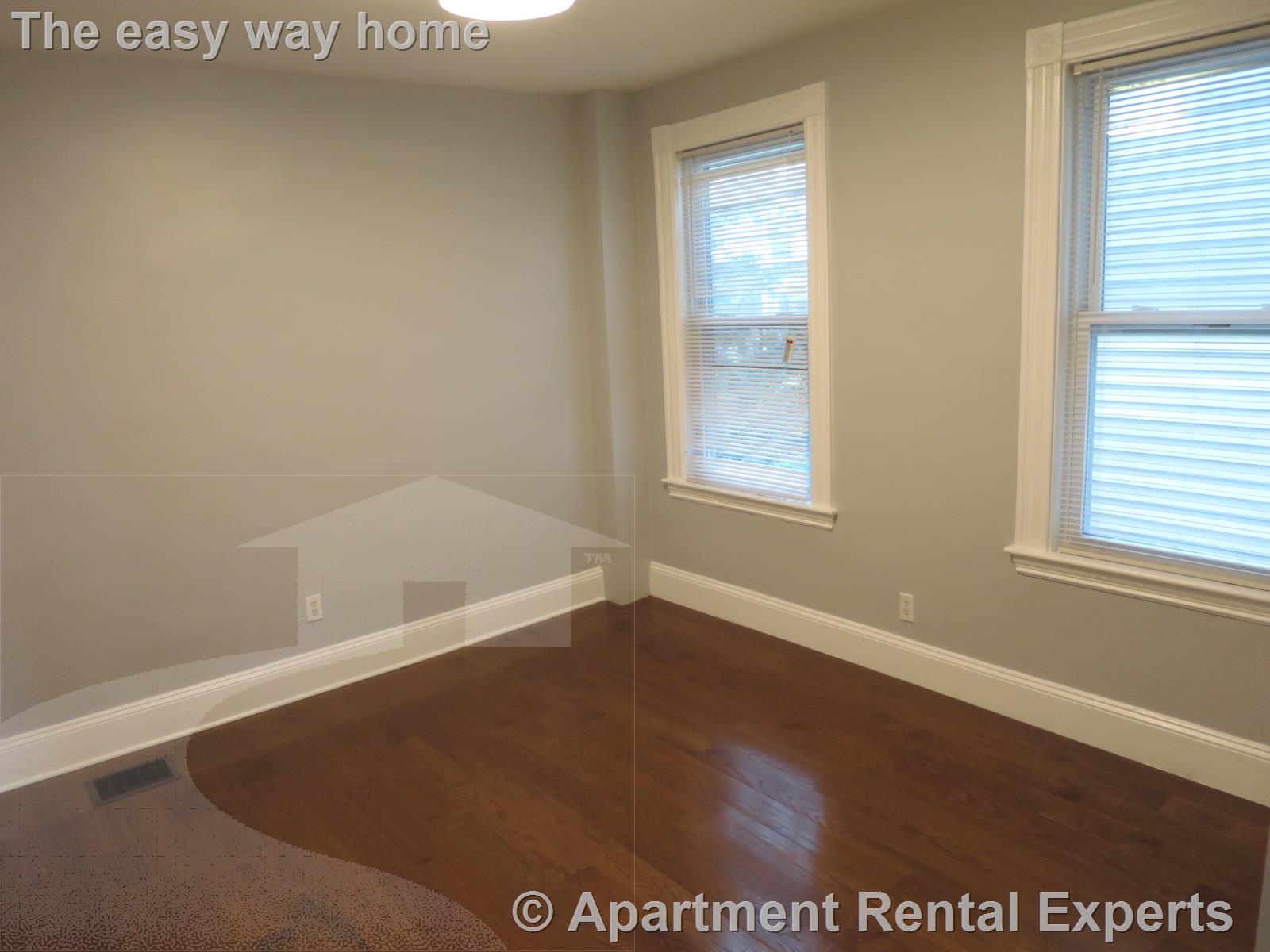 72 Eustis St, Porter Square