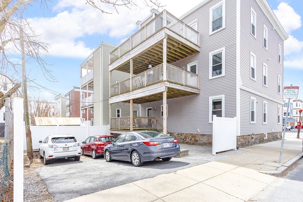 142 Boston St, Dorchester