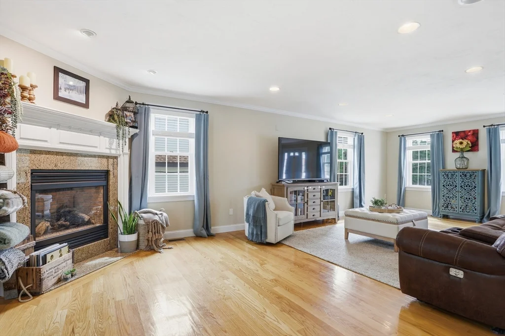 15 Orchid, Littleton