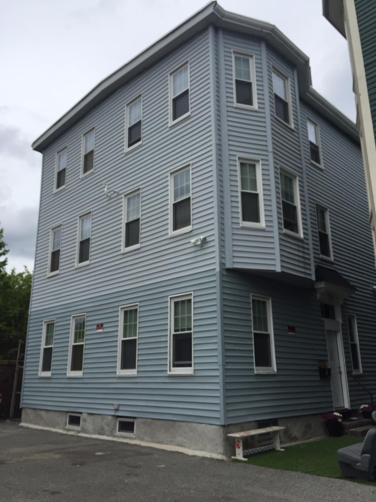 3 bed, 1 bath apartment for rent at 1 Buckley Ave Unit 3, Jamaica Plain