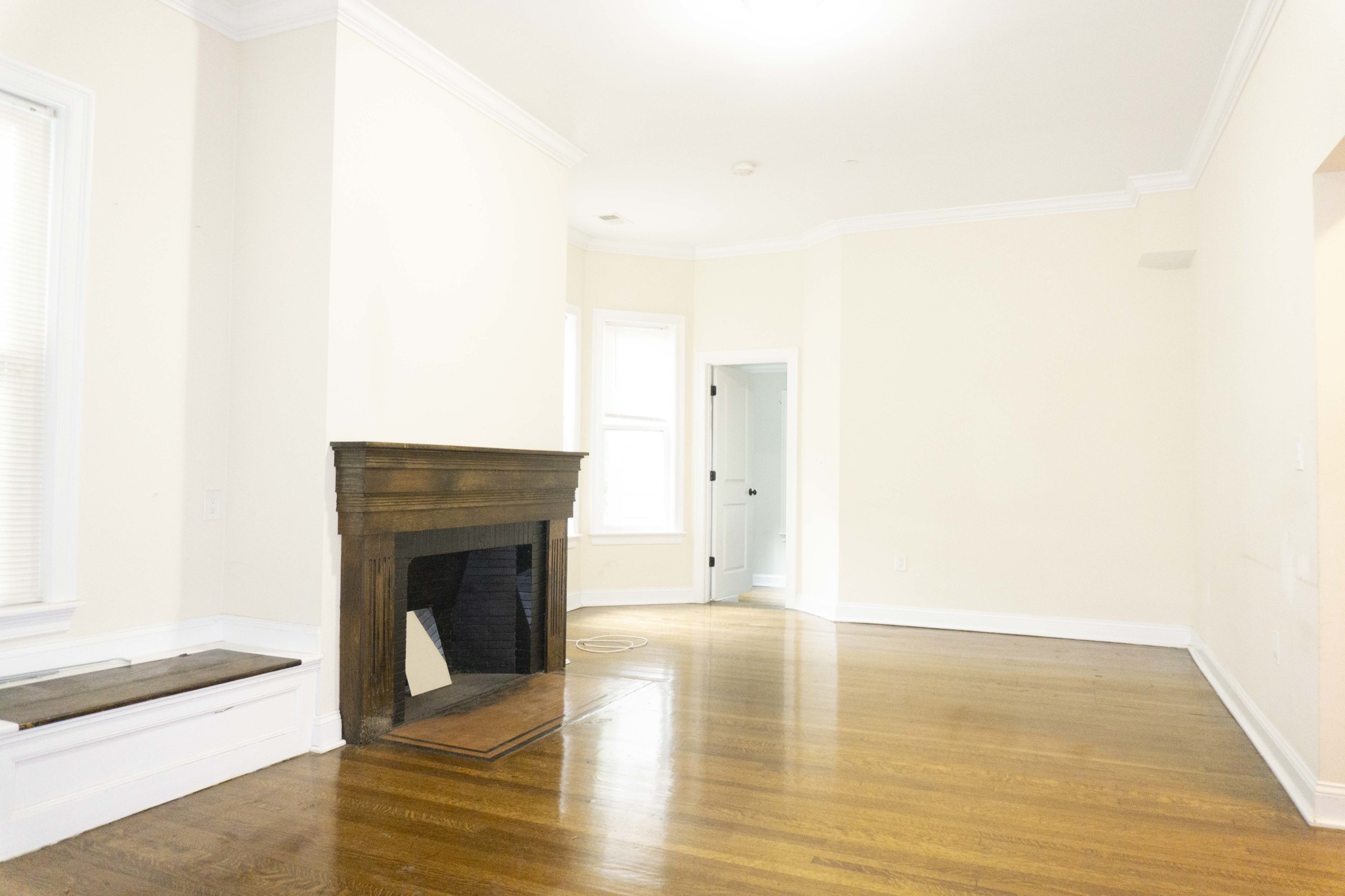 4 bed, 2 bath apartment for rent at 18 Robeson St Unit 1, Jamaica Plain — photo 10 of 13