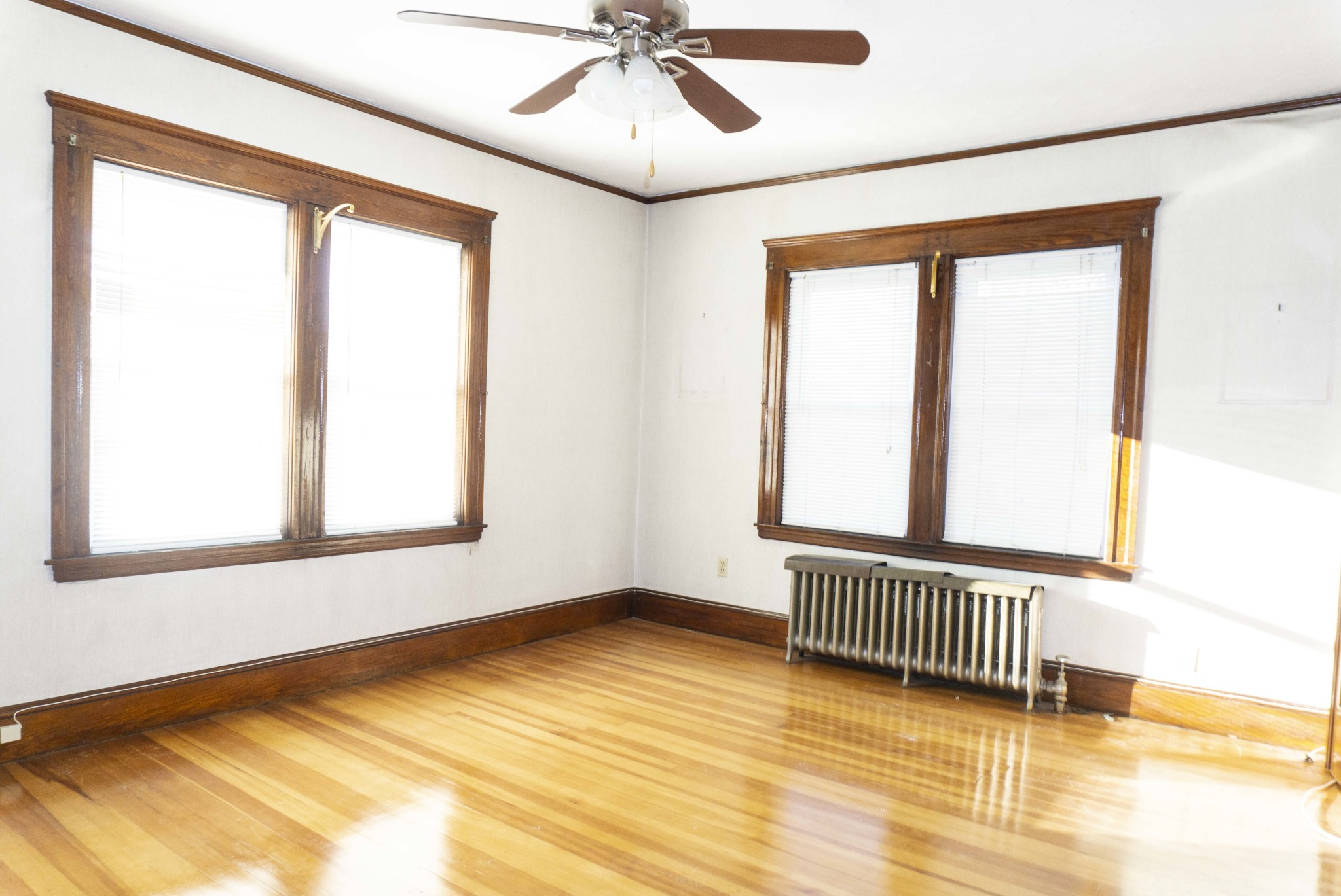 3 bed, 1 bath apartment for rent at 472474 Western Ave Unit 474, Brighton — photo 5 of 7
