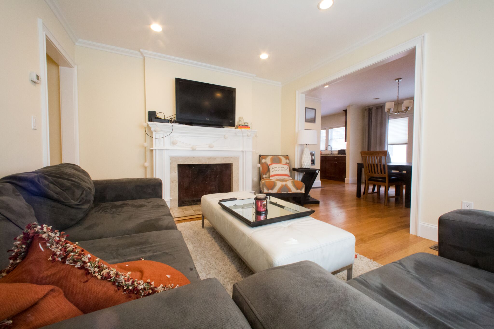 4 bed, 2 bath apartment for rent at 3537 Beaconsfield St Unit 1, Washington Square — photo 6 of 17