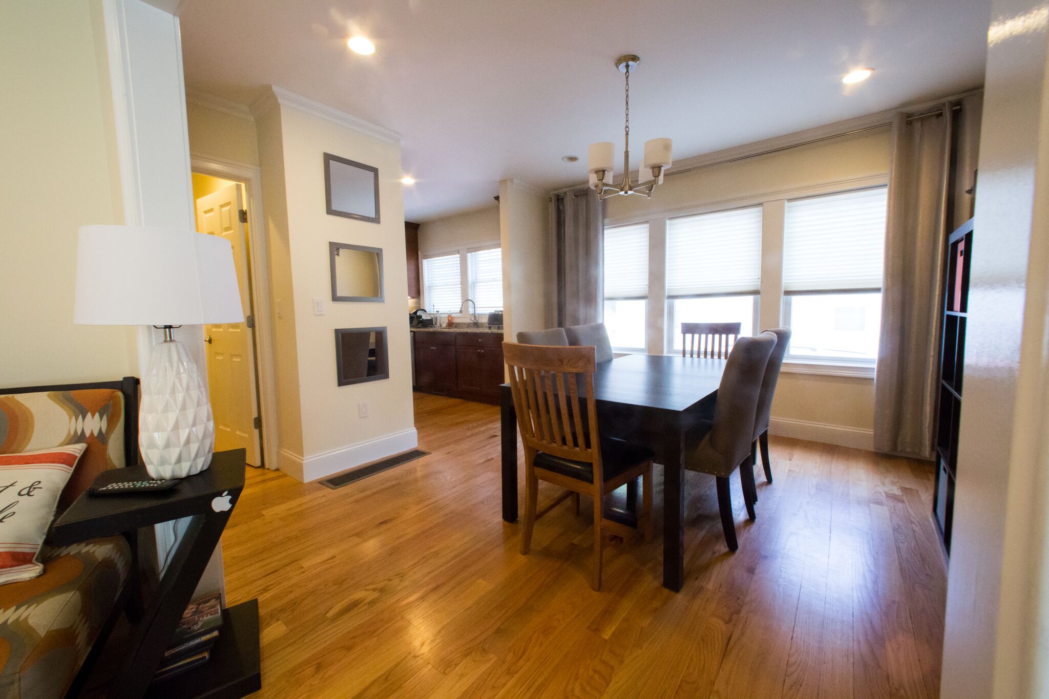 4 bed, 2 bath apartment for rent at 3537 Beaconsfield St Unit 1, Washington Square — photo 11 of 17