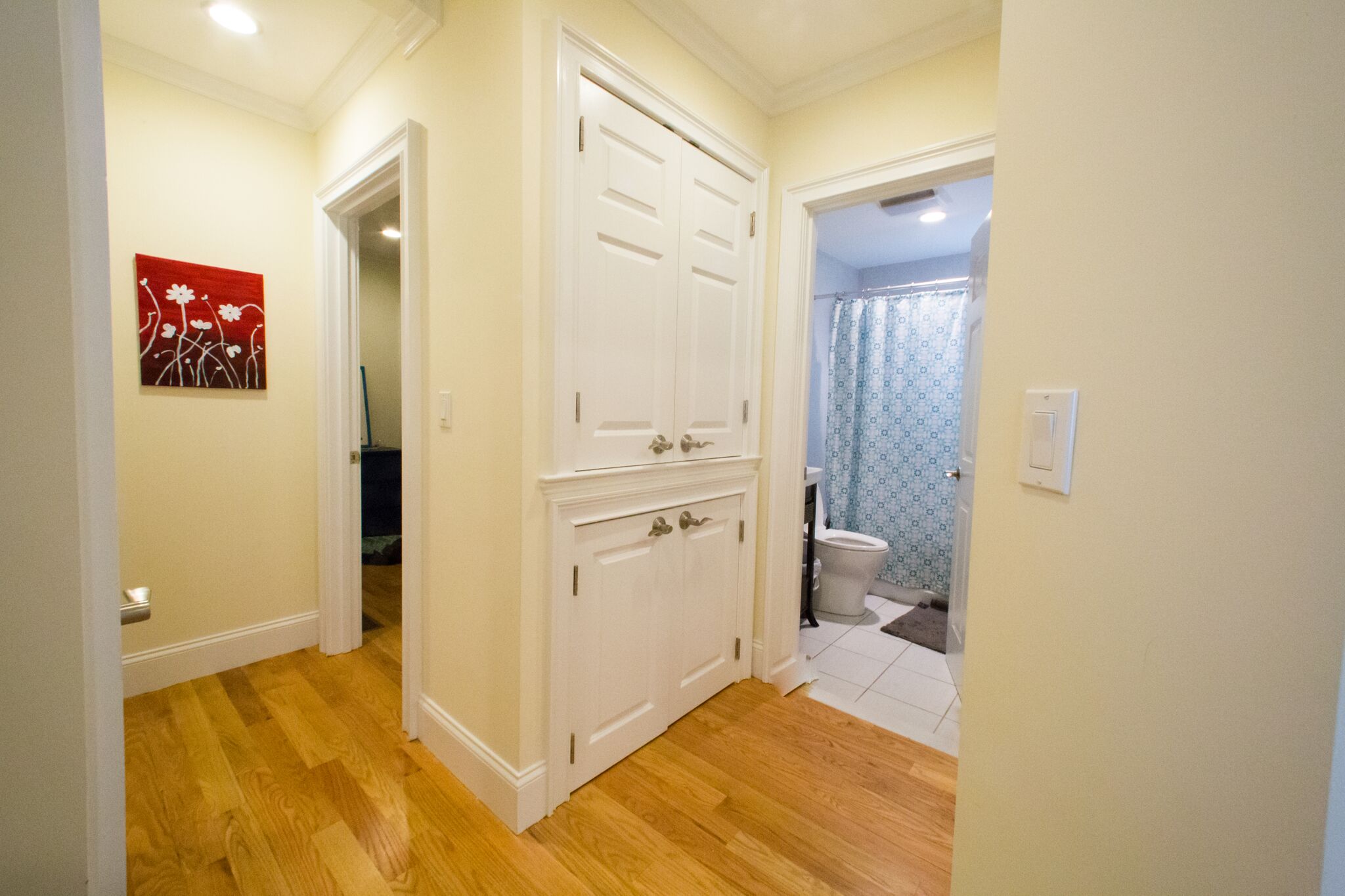 4 bed, 2 bath apartment for rent at 3537 Beaconsfield St Unit 1, Washington Square — photo 9 of 17