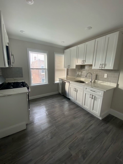 4 bed, 1 bath apartment for rent at 3 Cambridge St Unit 3, Allston — photo 2 of 11