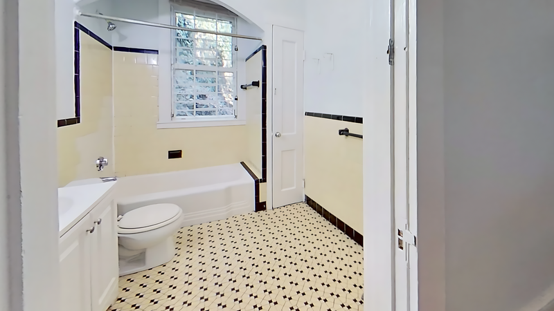 1789 Commonwealth Ave, Brighton