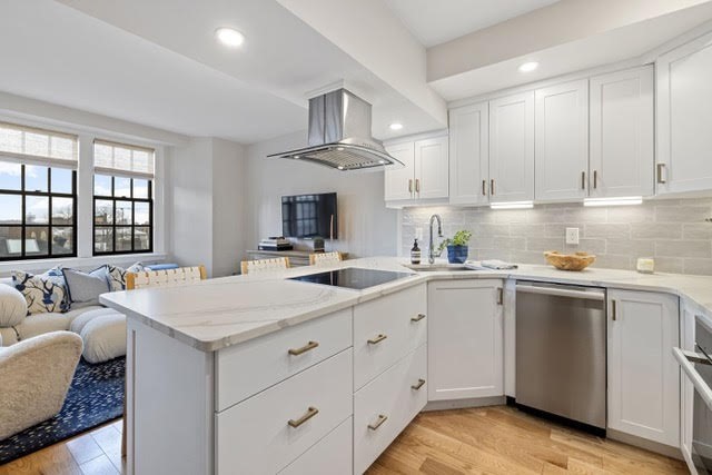 15 River St, Beacon Hill