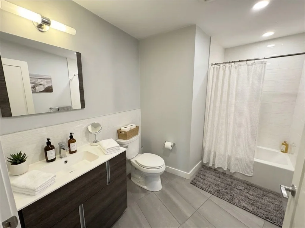 44-48 Medford St, Union Square
