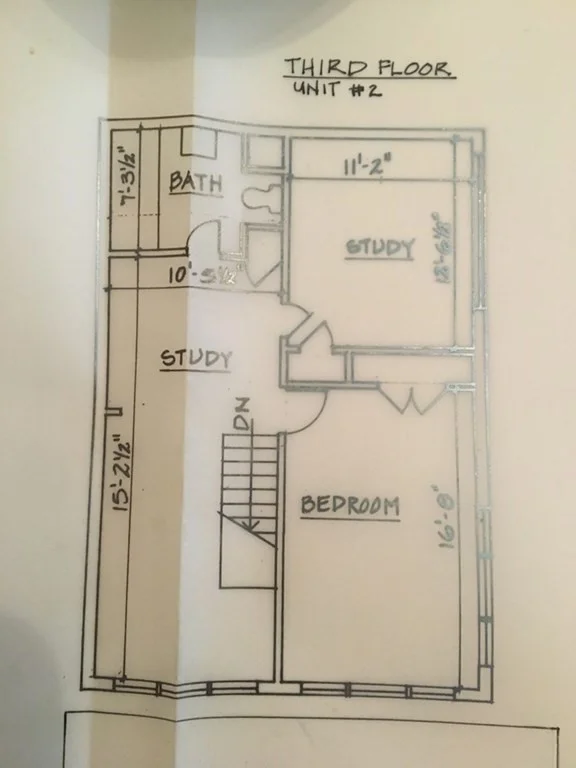 82 Stearns Rd, Longwood