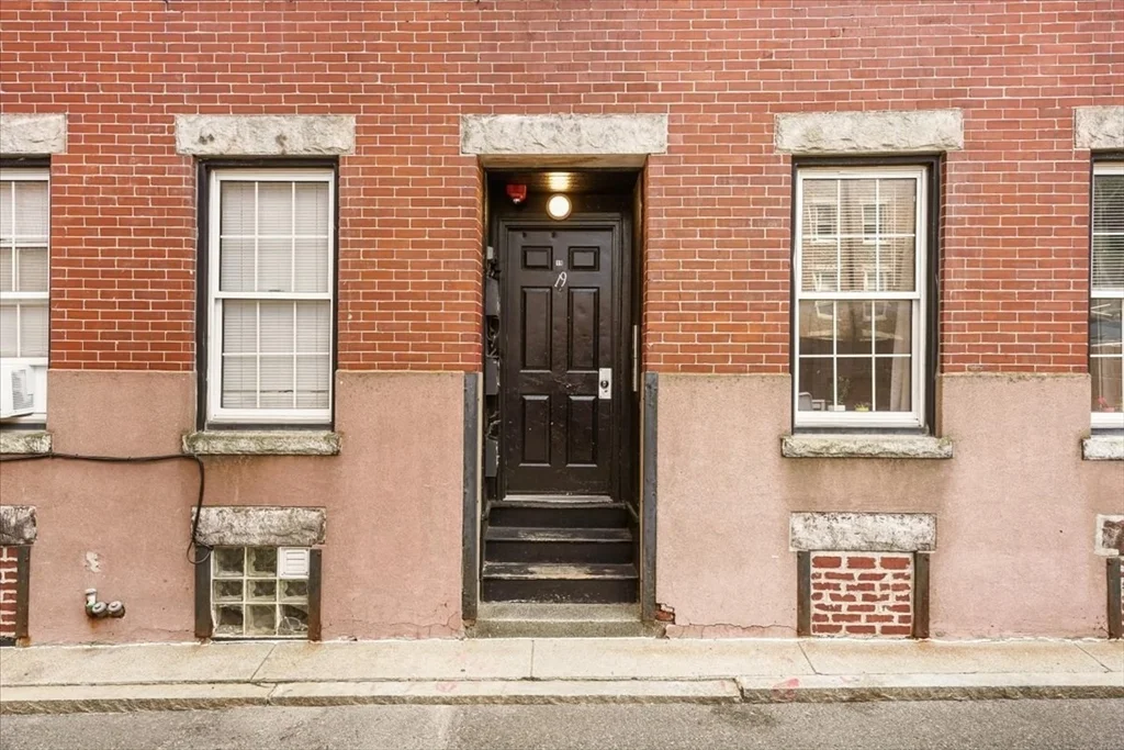 19 Harris St, North End