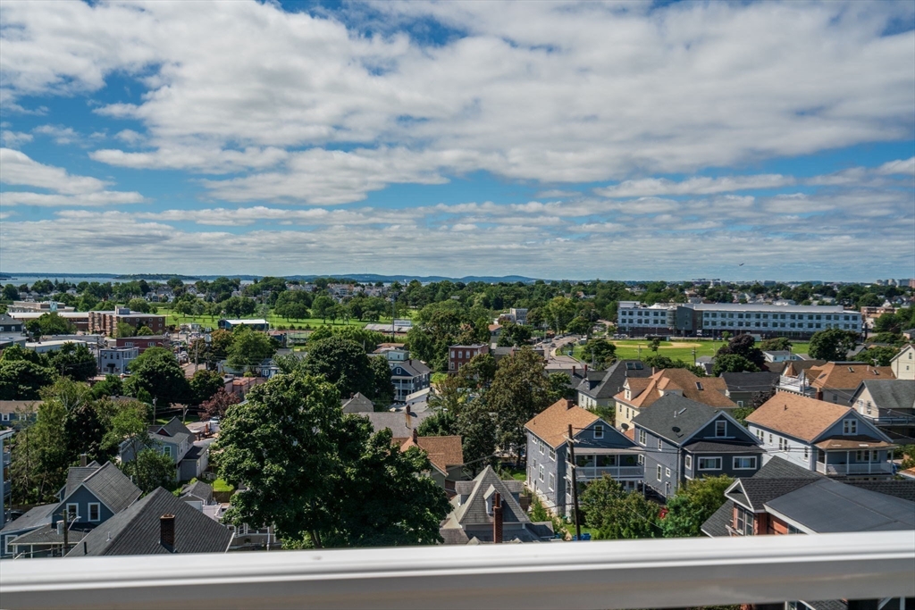 89 Summit Ave, Winthrop