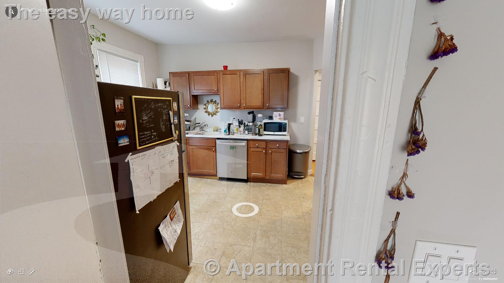 10 Pleasant St, Central Square