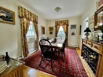 314 Conant Rd, Weston