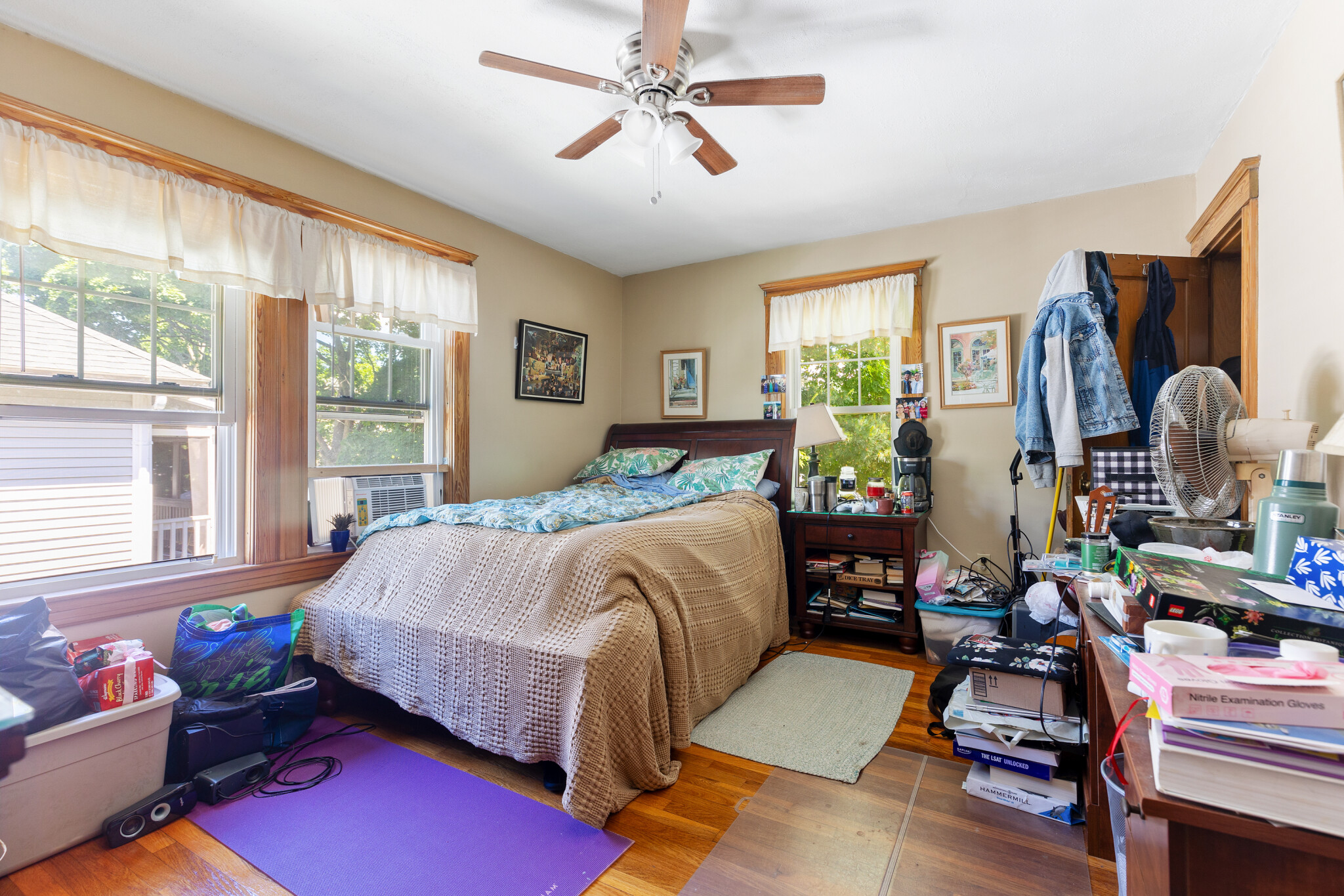 27 Murray Hill Rd, North Cambridge