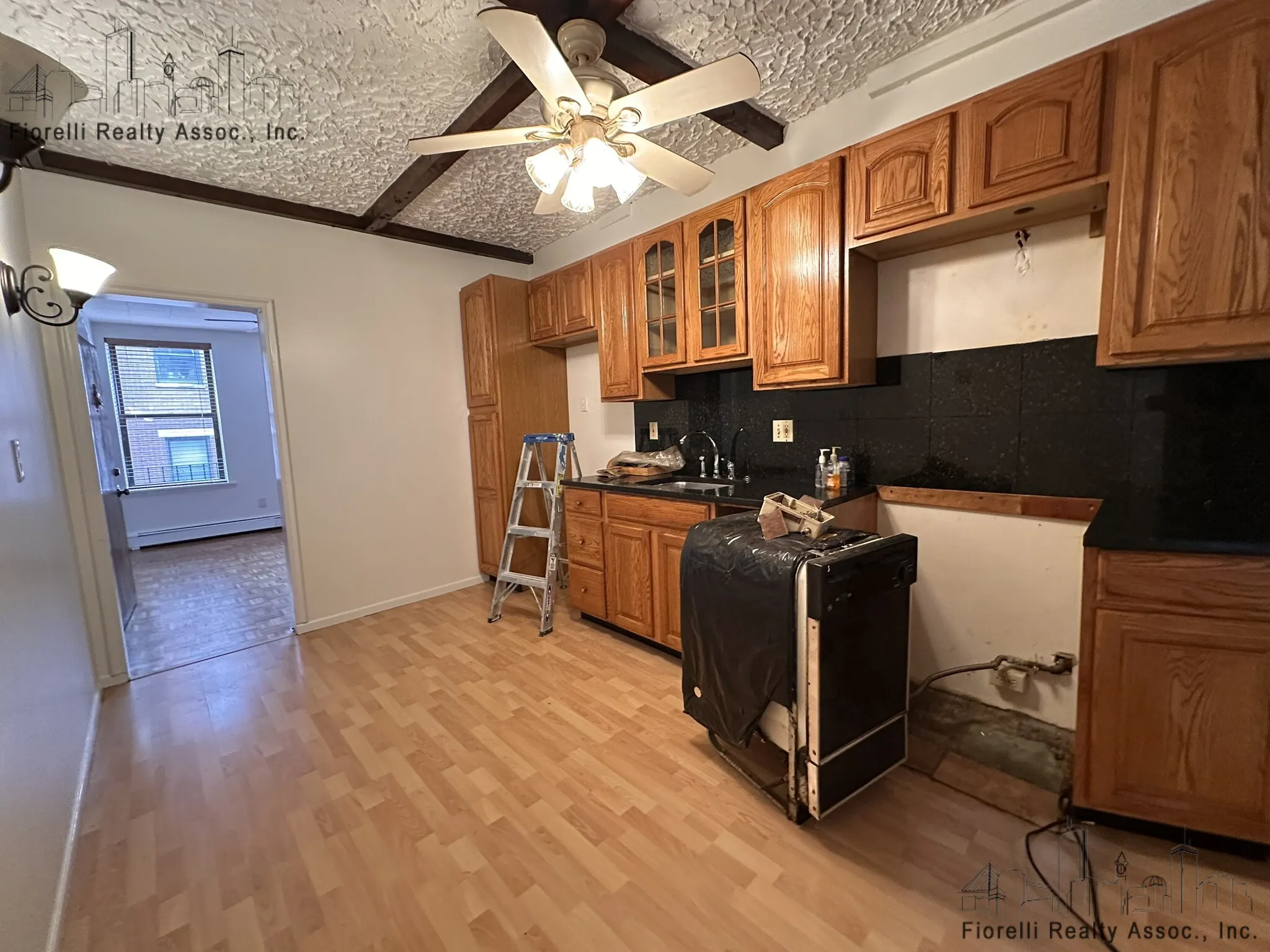 184 Salem St, North End