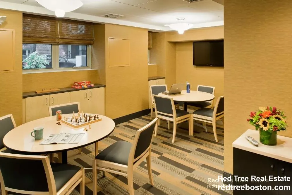 10 Camelot Ct, Brighton