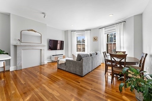 608 Massachusetts Ave, South End