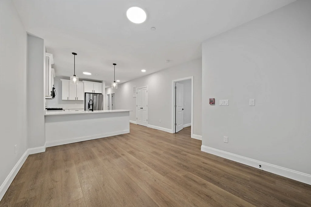 22 Madison, North Cambridge