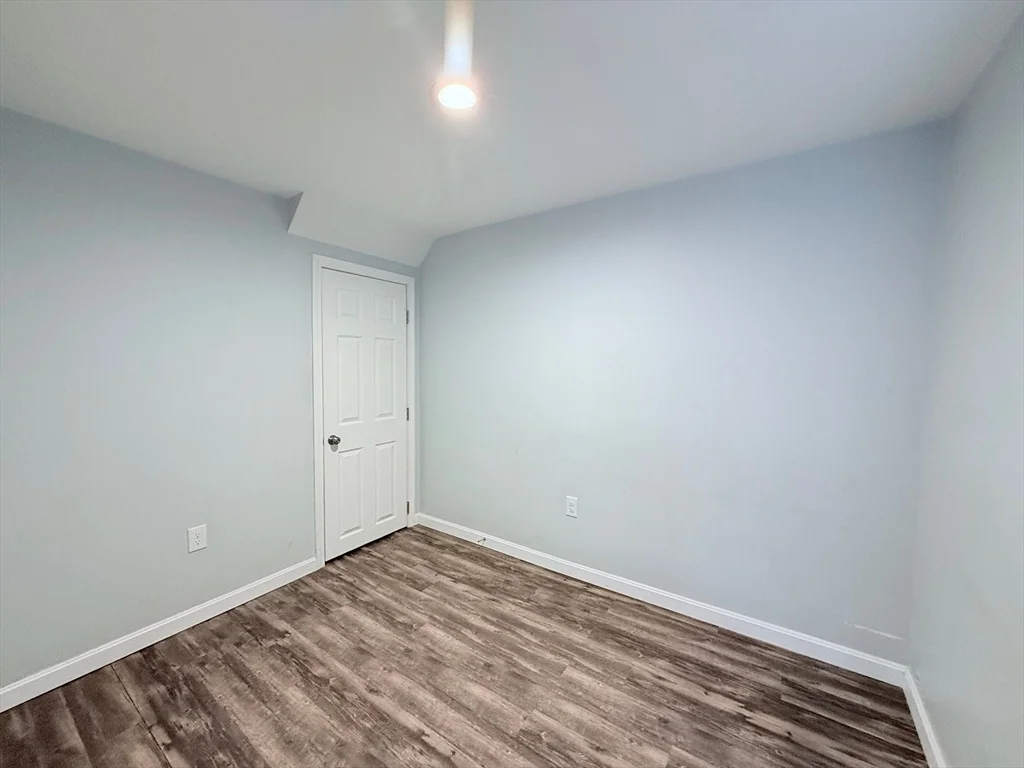 48 Bridge St, Westford