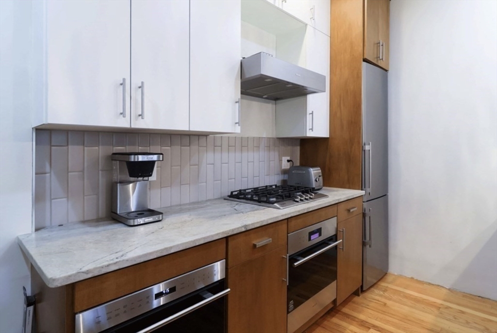 85 Saint Botolph St, Back Bay