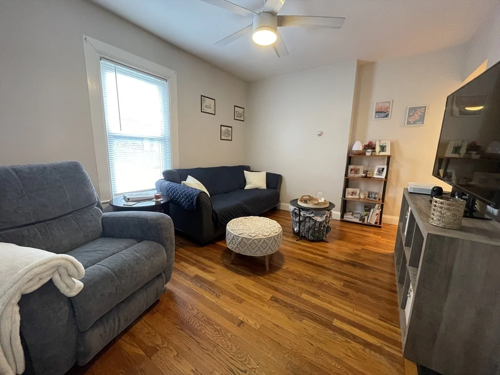 38 Faxon St, Nonantum