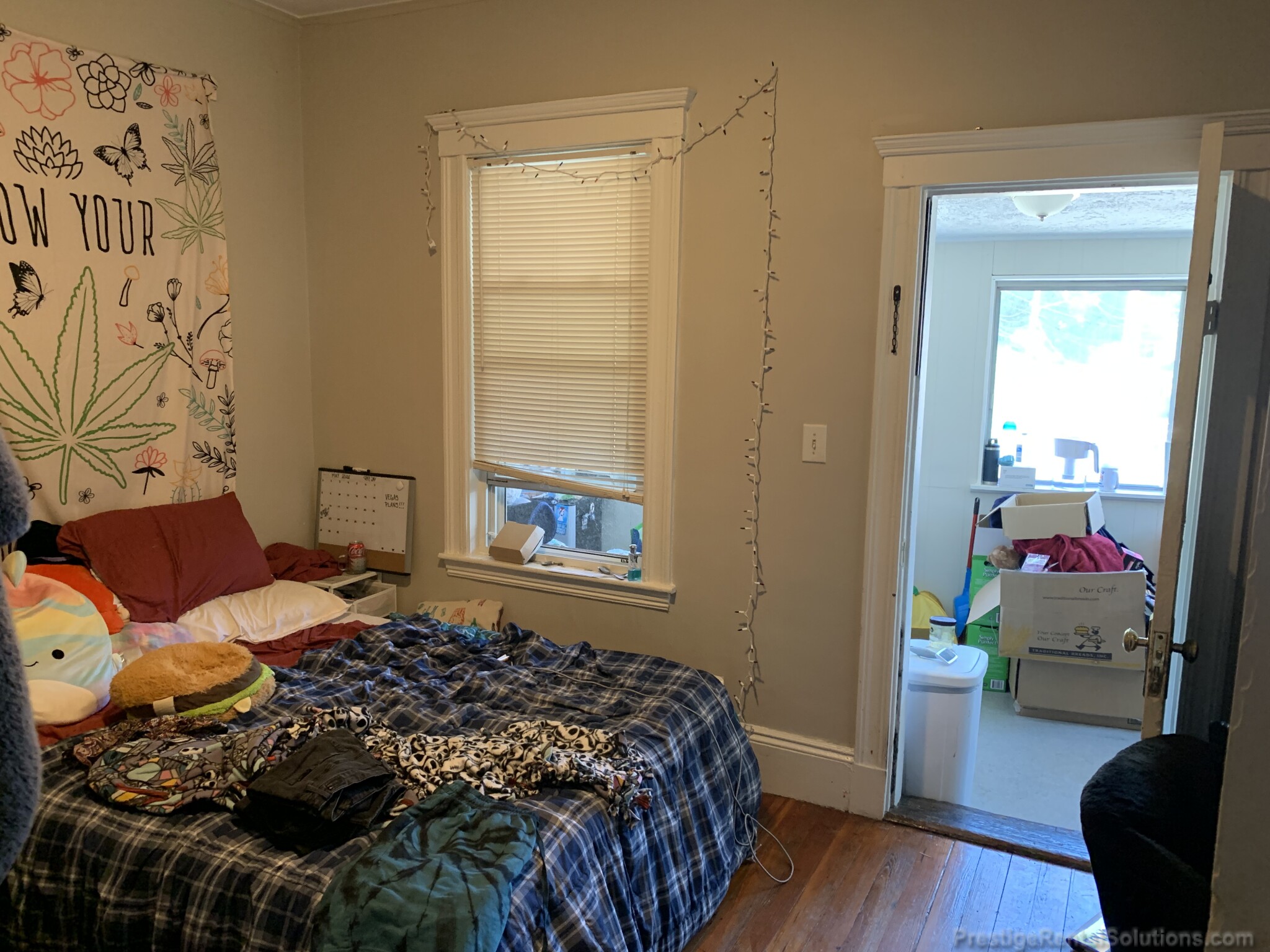 348 Faneuil St, Oak Square