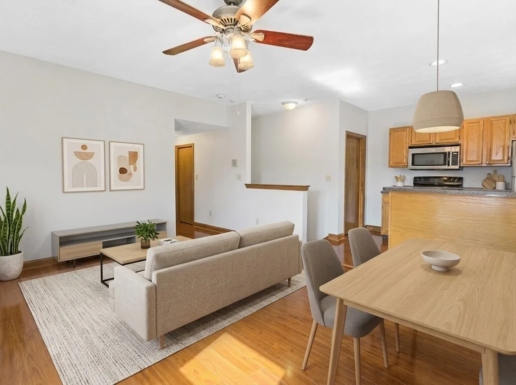 14 Arlington St, East Somerville