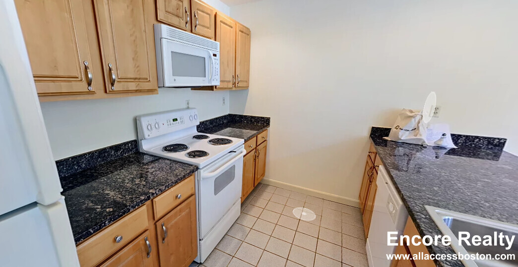 20 Queensberry St, Fenway