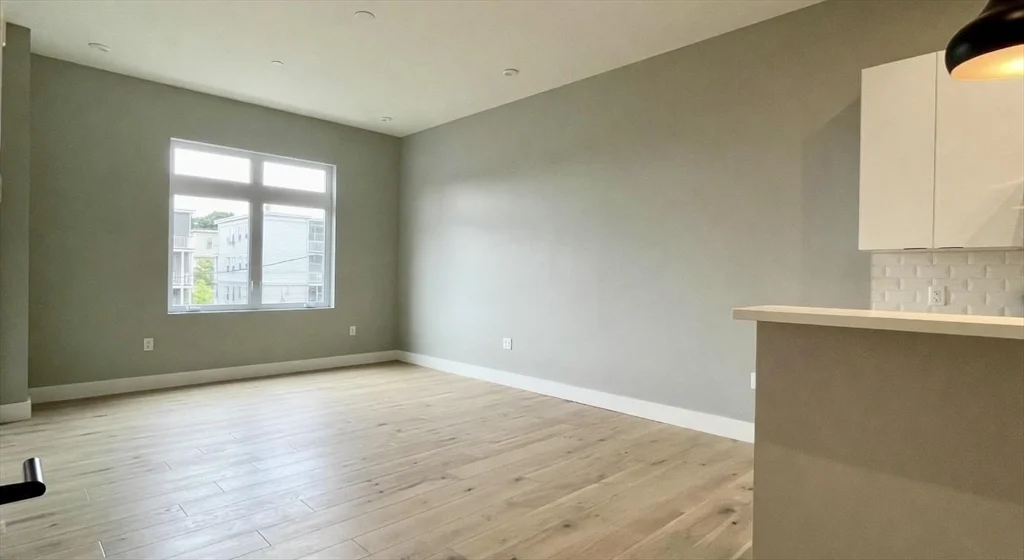 60 Cross St, East Somerville