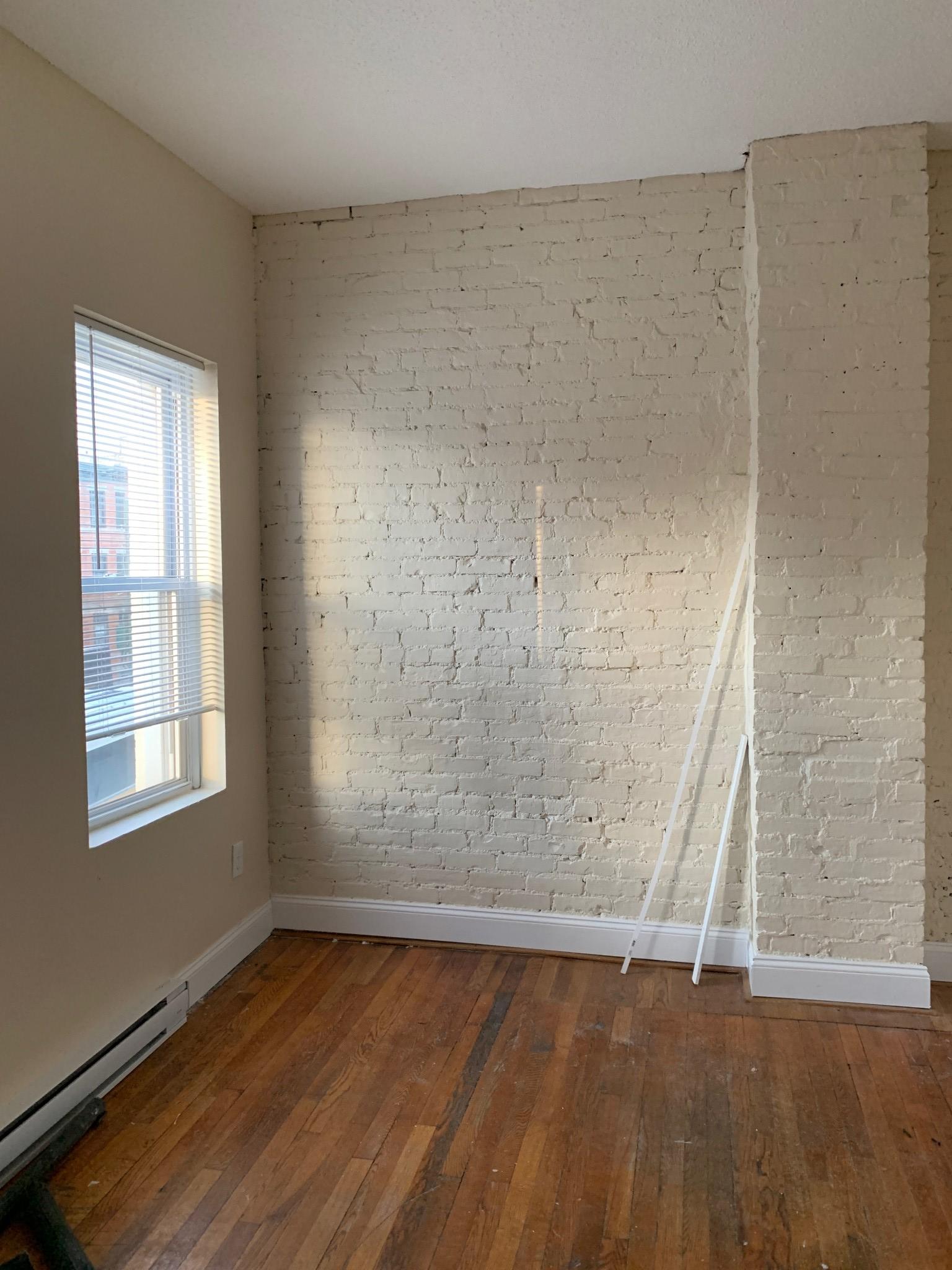 896 Huntington Ave, Mission Hill