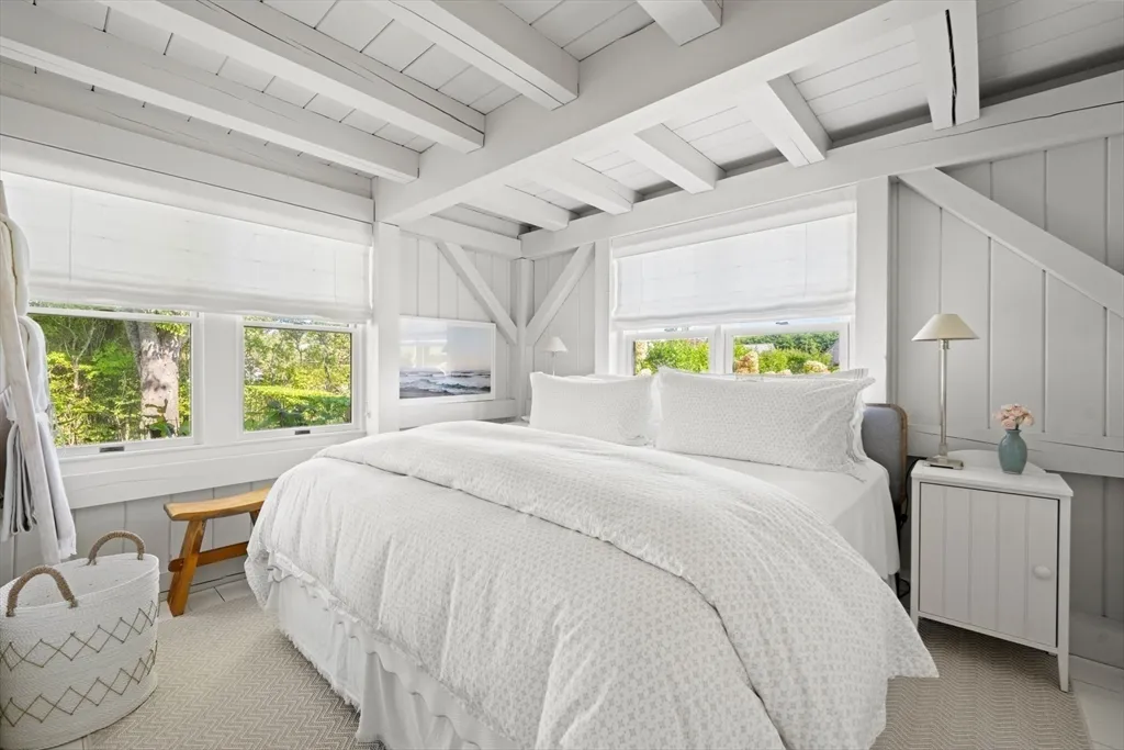 1 Doc Ryder, Nantucket