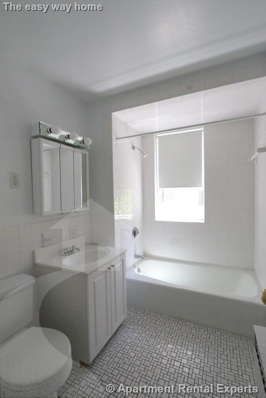 19 Wendell St, Harvard Square