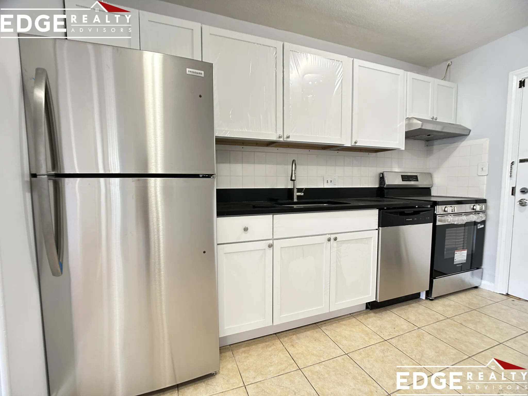 35 Glencoe St, Brighton