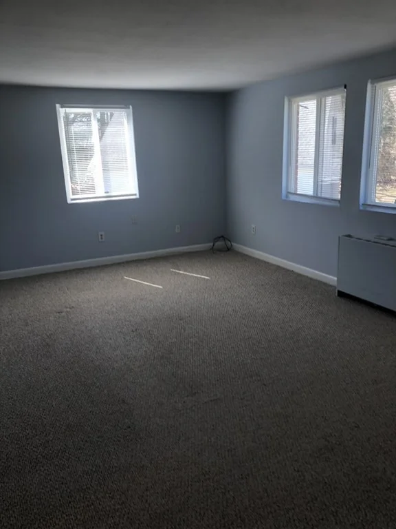 272 Bedford St, Abington