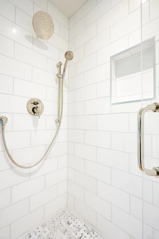 33 Milk St, Nantucket