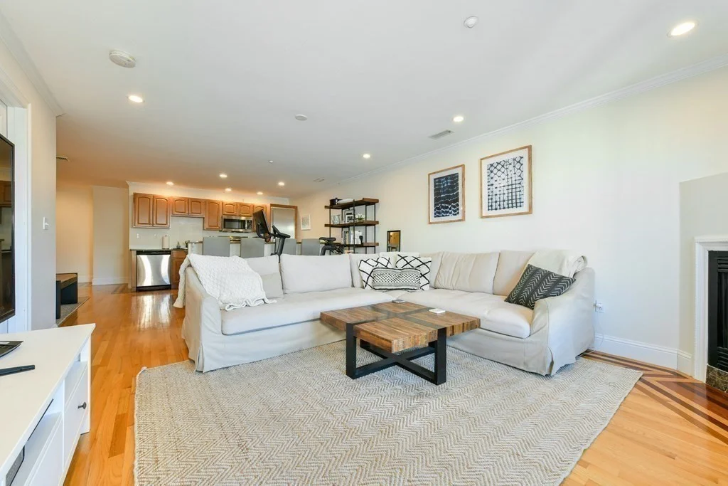 39 Dorchester St, South Boston