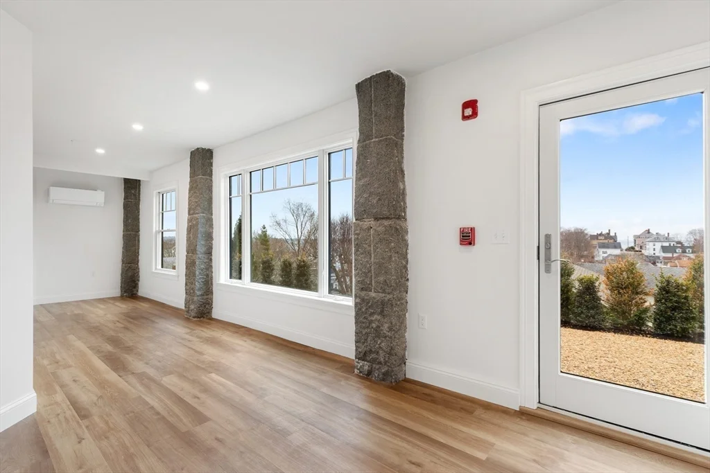 32 Beacon St, Gloucester