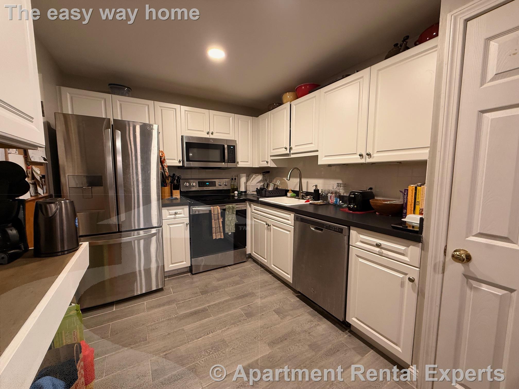 326 Broadway, Winter Hill