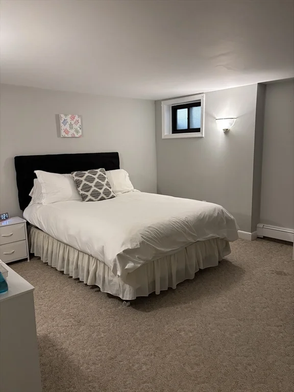 22 Grove Pl, Winchester