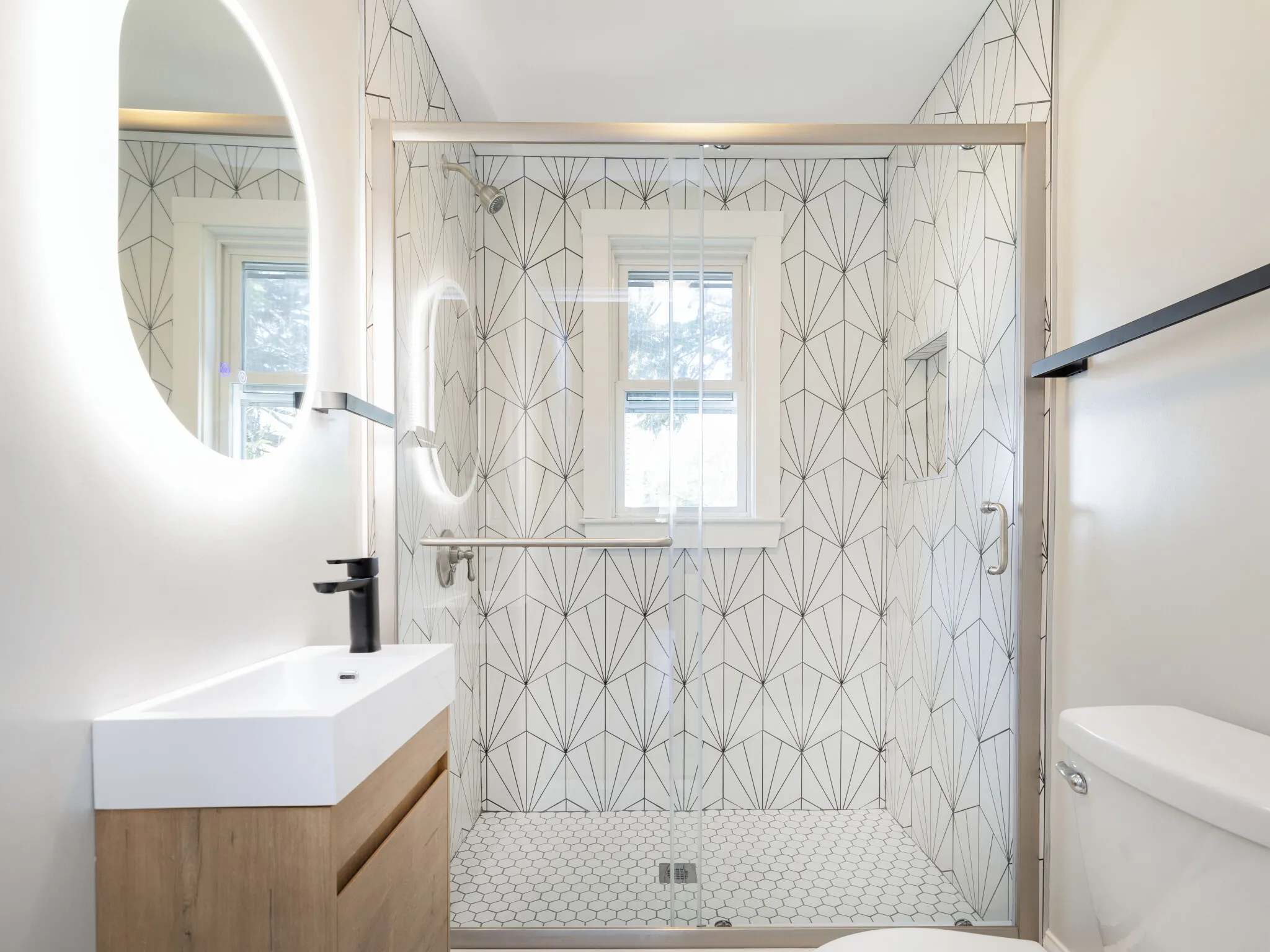 57 Hawthorne St, Davis Square