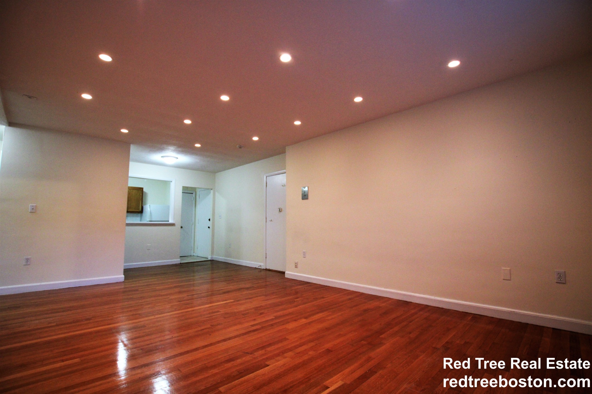 34 Gardner St, Allston