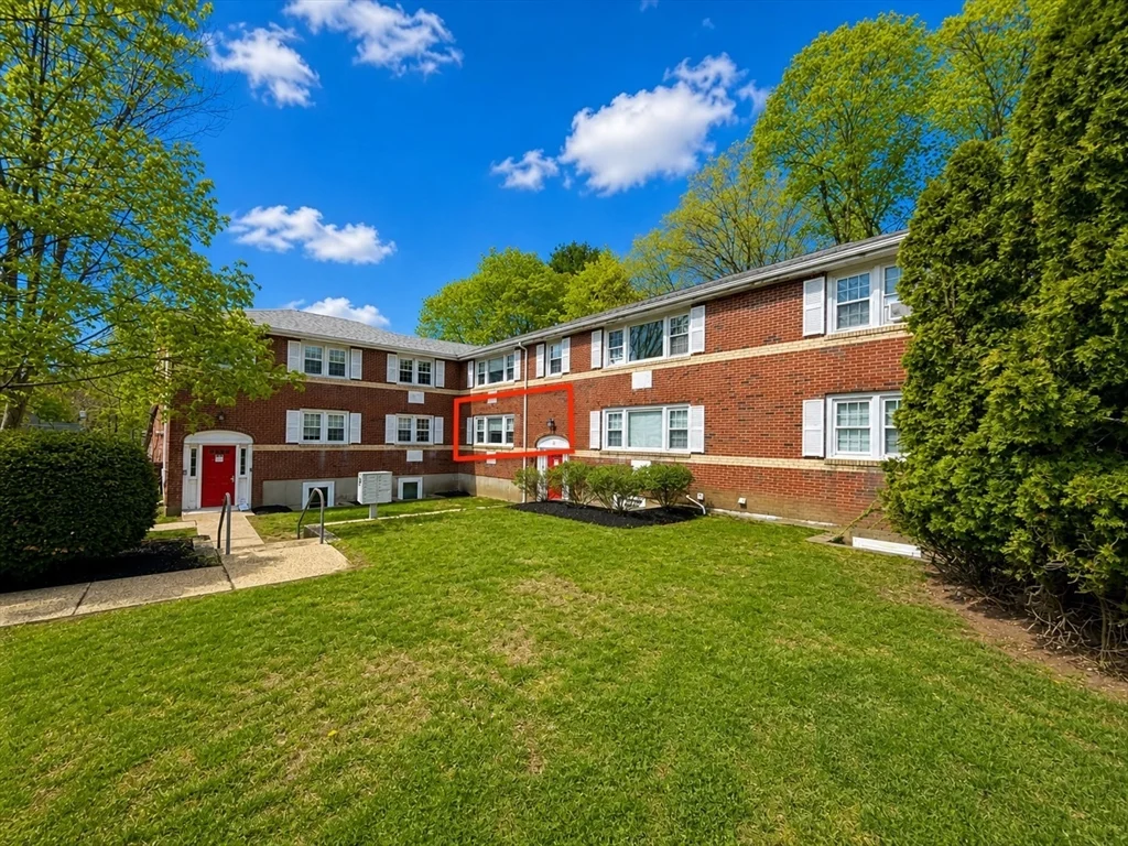 507 Main St, Walpole