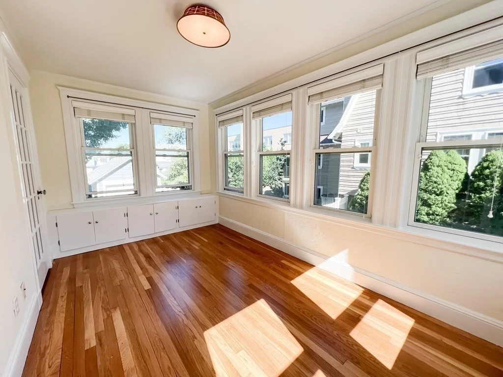 15 Ledyard, Wellesley
