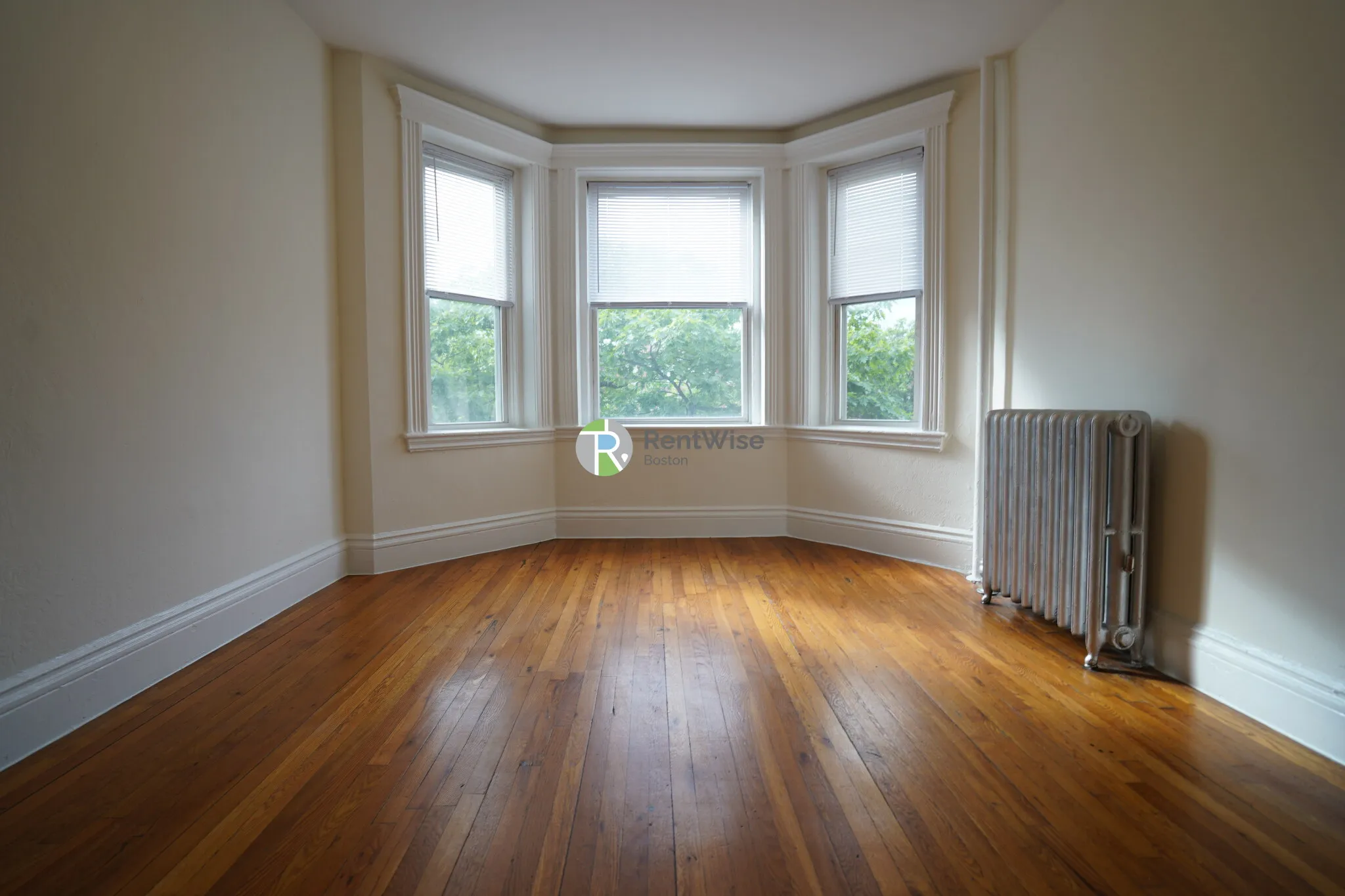 1298 Commonwealth Ave, Allston