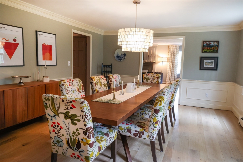 466 Longley Rd, Groton