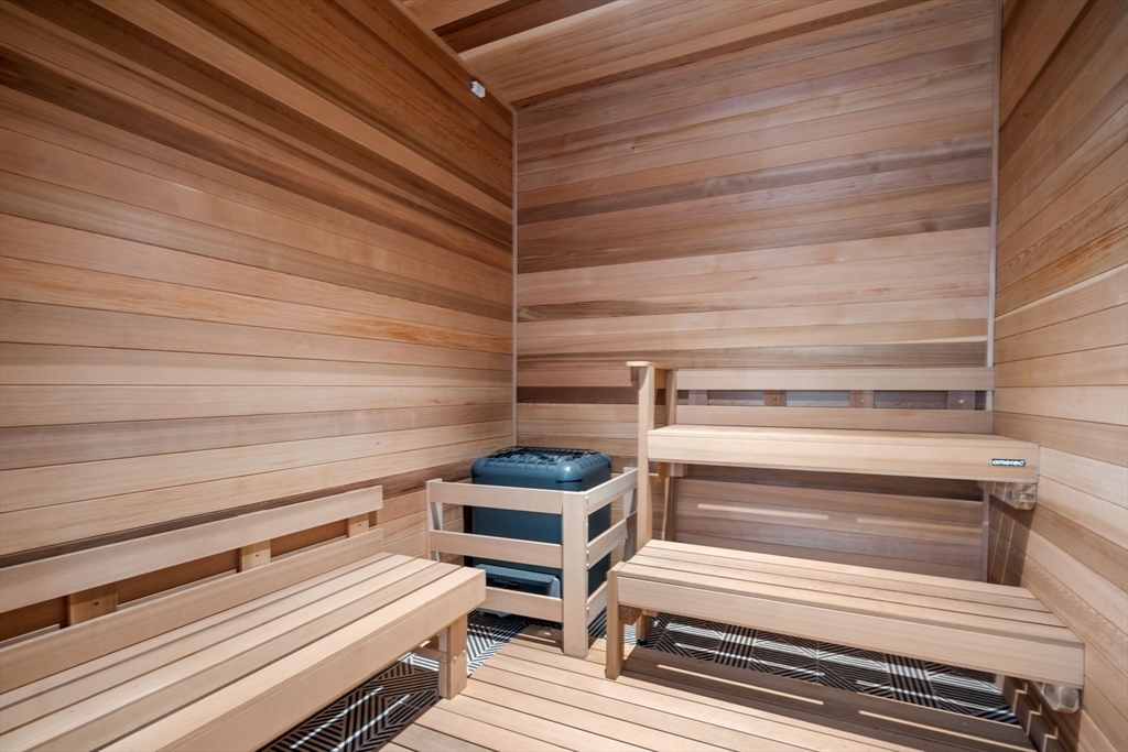 191 Washington St, Brighton