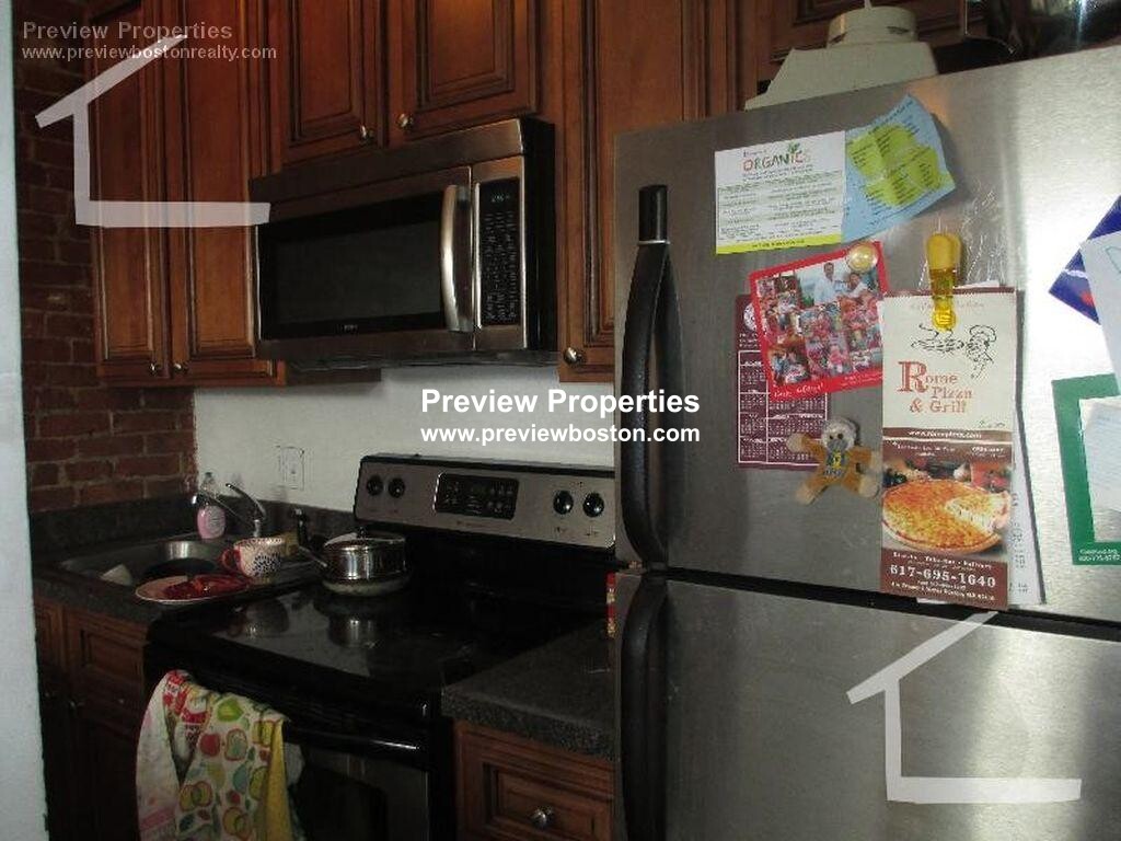 23 Cortes St, Back Bay