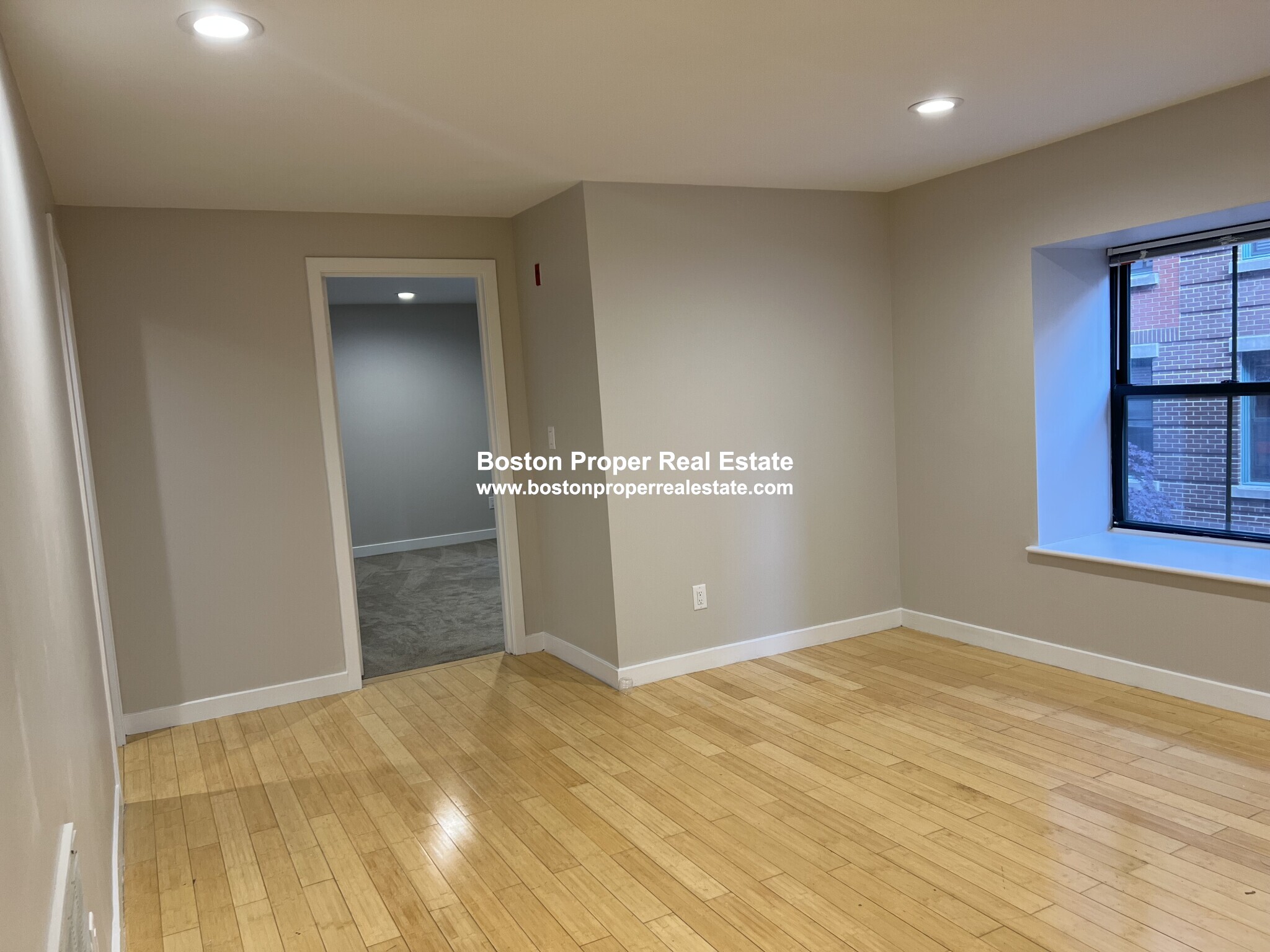 1661 Washington St, South End